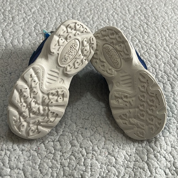 NWT PJ Masks Toddler Boys  Light Up Shoes Size 7 and 8 - Picture 6 of 7